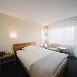 ホテル Solbadhotel ジーグリスヴィル