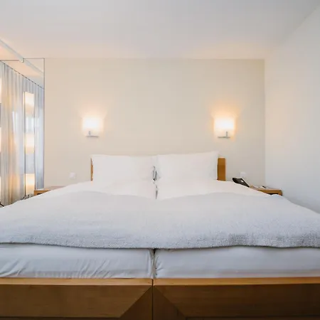 מלון Solbadhotel 4*