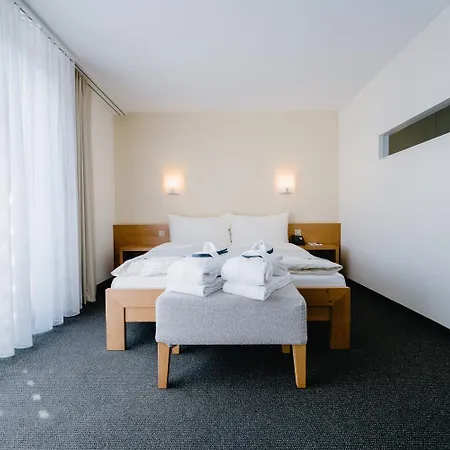 Solbadhotel 4* 斯格里维尔