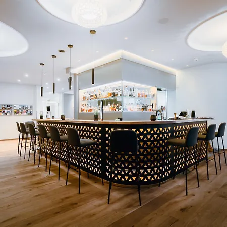 Solbadhotel 酒店 斯格里维尔